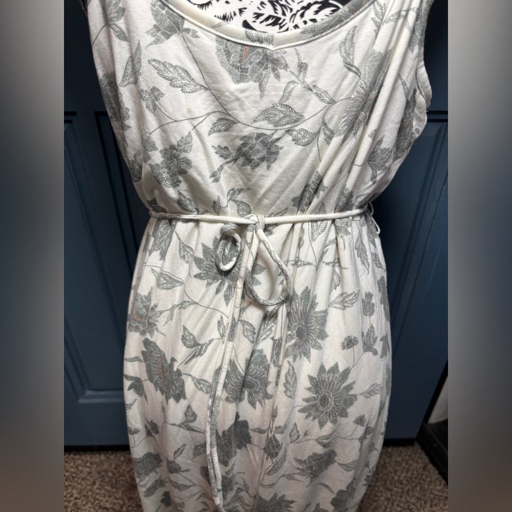 Carve Designs White Maxi Dress with Green Floral Print Outlined in Gold - Picture 5 of 5